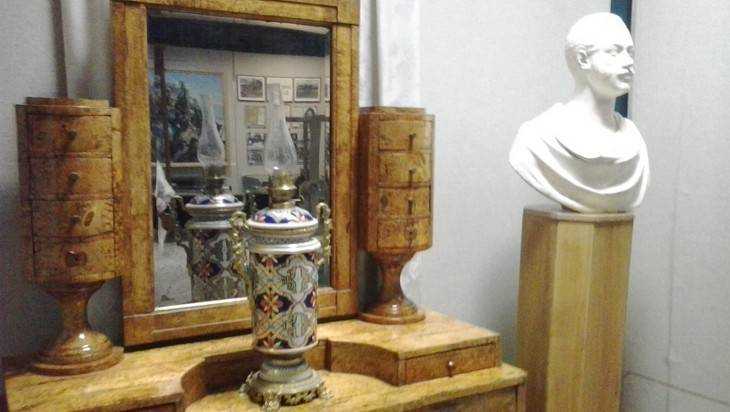 В Брянском краеведческом музее стартовал проект «С папой в музей»