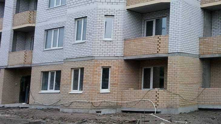 В Брянске новый инвестор начал достраивать дом обманутых дольщиков