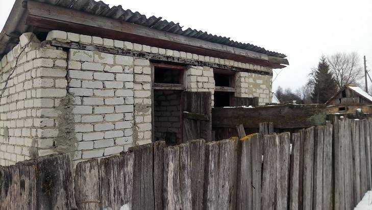 В школах шести сел Комаричского района построят теплые туалеты