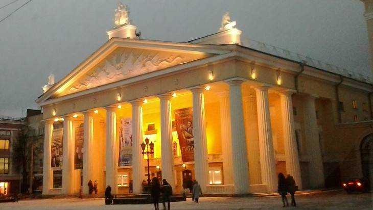 Брянский театр покажет спектакль «Кириллин день» по трагедии Толстого