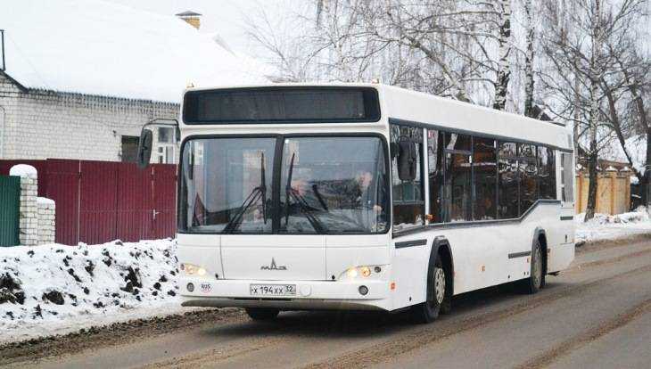 На улицы Брянска выйдут десять переданных Москвой автобусов