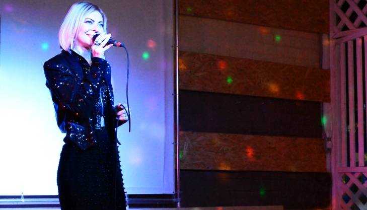 Певица Сергия дала 100-минутный концерт для брянских пограничников