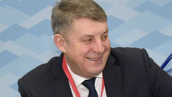 Брянский губернатор Богомаз занял 49 место в рейтинге влияния глав