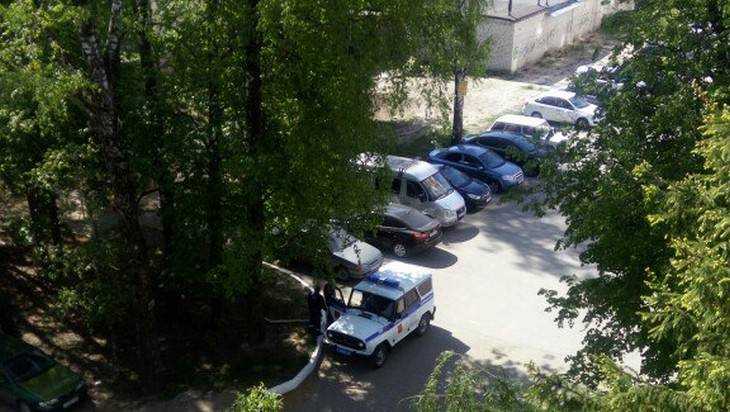 В Брянске на улице Медведева обнаружили труп мужчины
