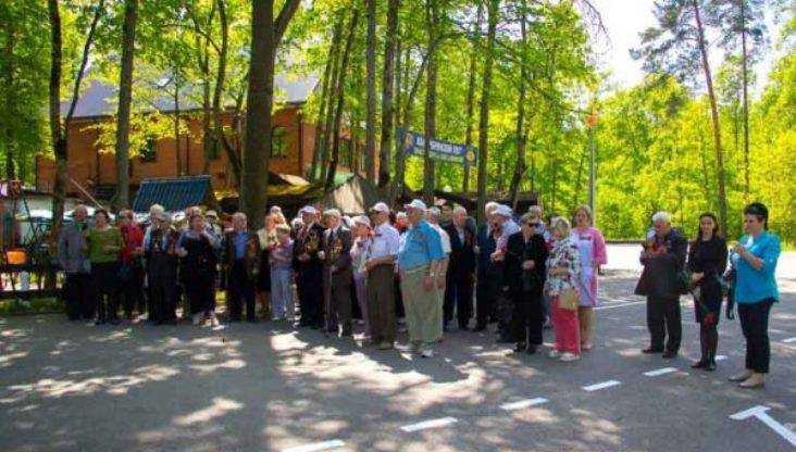 Брянские железнодорожники отпраздновали 9 Мая на Партизанской поляне