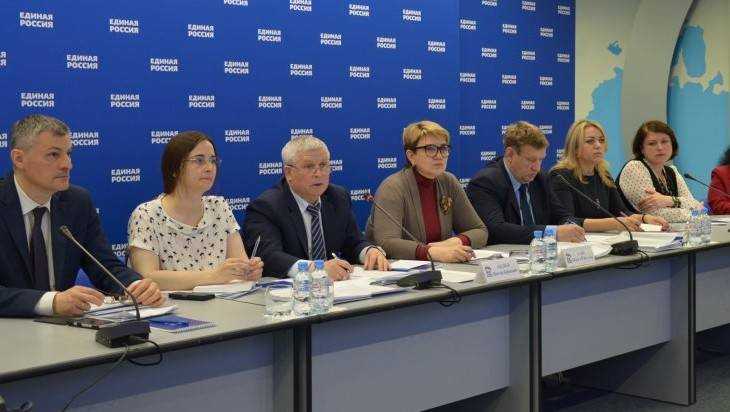 Главу Севска выбрали в руководящие органы конгресса муниципалитетов 