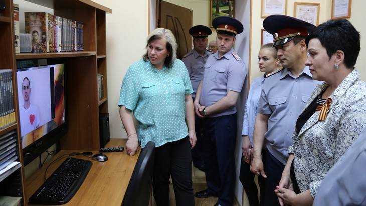 Депутат Госдумы Валентина Миронова посетила Брянскую воспитательную колонию