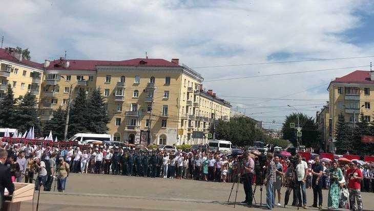 В Брянске началось празднование Дня партизан и подпольщиков