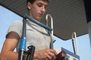 В Брянске литр бензина подорожает до 65 рублей с отменой пошлин