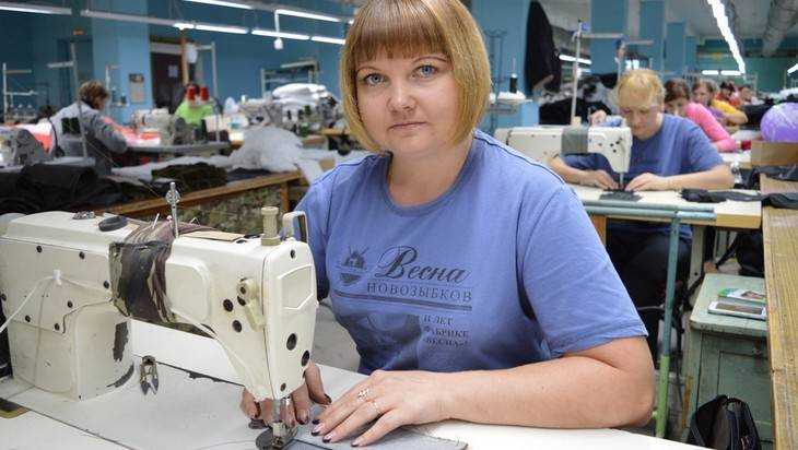 В Новозыбкове швейная фабрика «Силуэт» расширила производство‍ одежды