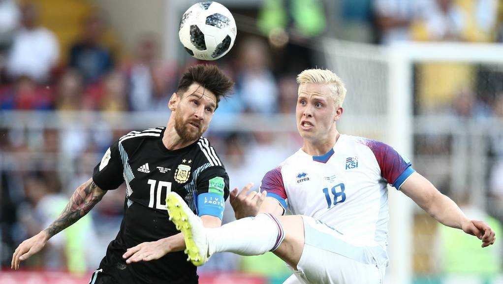 Сборная Аргентины сыграла вничью с исландцами