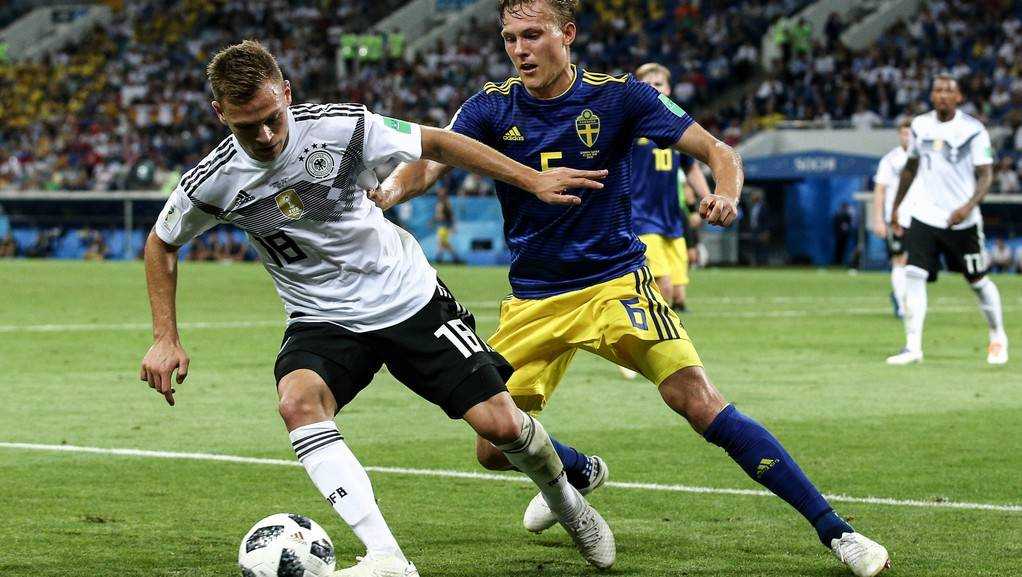 Немцы в меньшинстве обыграли шведов на чемпионате мира по футболу