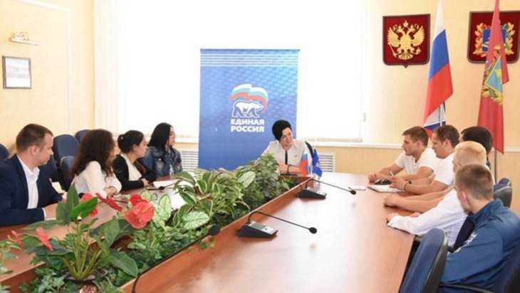 Депутат Государственной Думы Миронова встретилась с брянской молодёжью