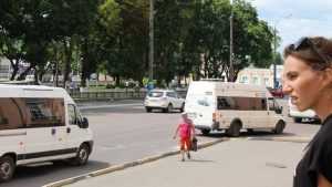 Пассажиры вокзала Брянск-I стали заложниками таксистов
