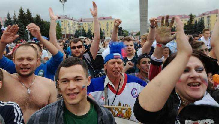 В Брянске матч Россия – Хорватия покажут 7 июля на площади Партизан‍