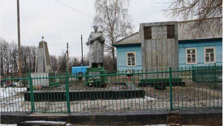 Жительница Челябинска впервые навестит могилу дяди-героя под Севском