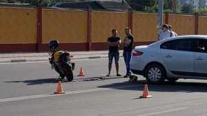 Иномарка столкнулась с мотоциклом возле Бежицкого рынка в Брянске