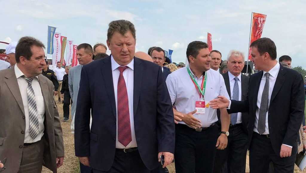 Министр сельского хозяйства дал высокую оценку технике «Брянсксельмаш»