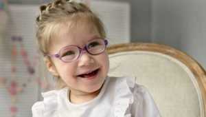 Брянцев попросили собрать деньги на лечение 3-летней Дарьяны Лисютиной