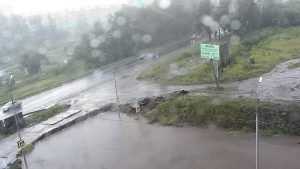 На новой объездной дороге на улице Романа Брянского сняли видео потопа
