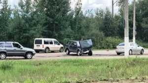 На объездной дороге вокруг Брянска иномарка столкнулась с «Нивой»‍