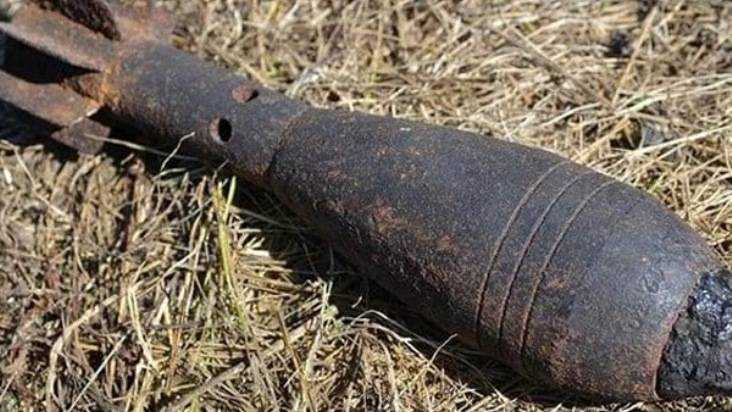 В Бежицком районе Брянска горожане откопали мину времён войны