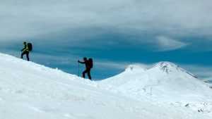 Из-за удара молнии на Эльбрусе погиб альпинист из Брянска