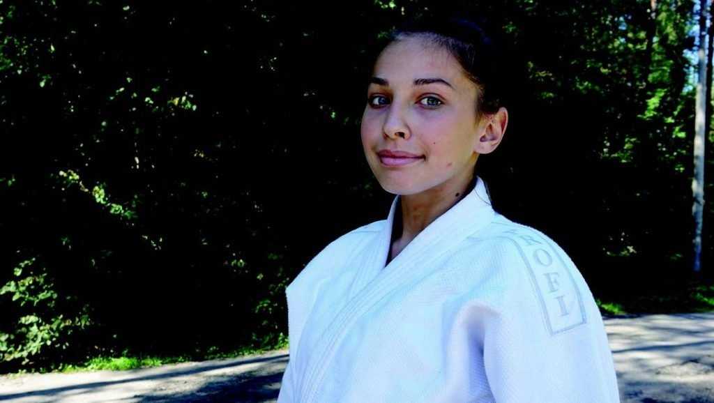 Брянская школьница Дарья Захарова стала чемпионкой мира в 14 лет