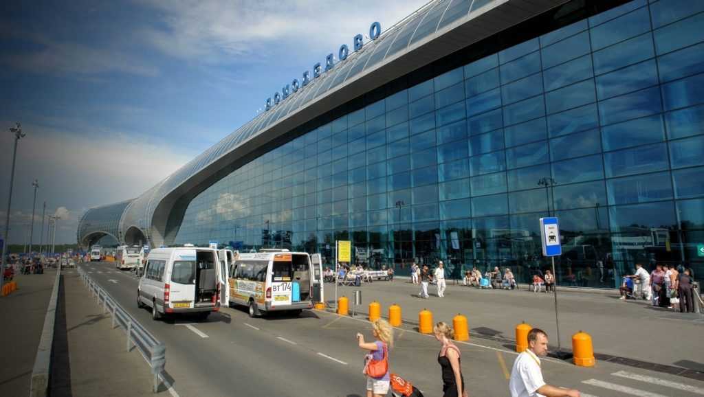 В России предложили штрафовать за навязывание услуг в аэропортах