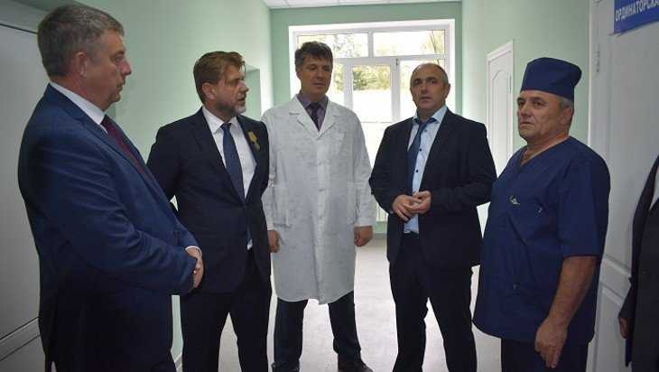Губернатор Богомаз пообещал в Суражской больнице 10 квартир для врачей