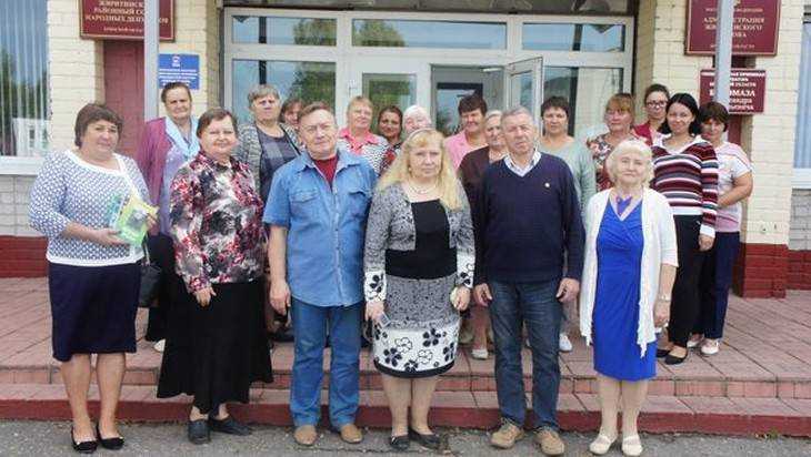 Брянские поэты провели творческую встречу в Жирятинском районе 