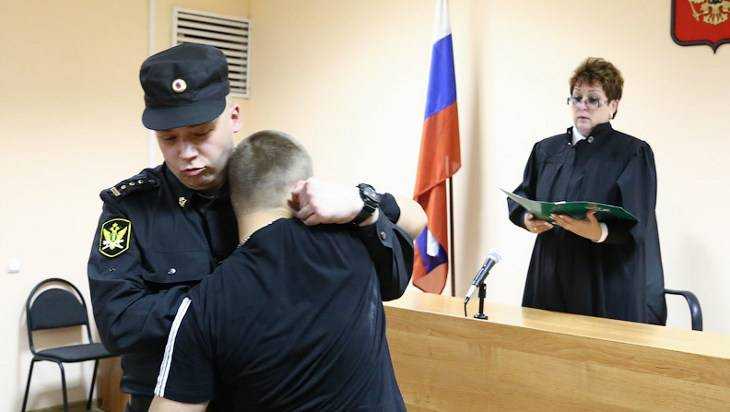В Трубчевске за оскорбление судьи местный житель заплатит 30 000 рублей