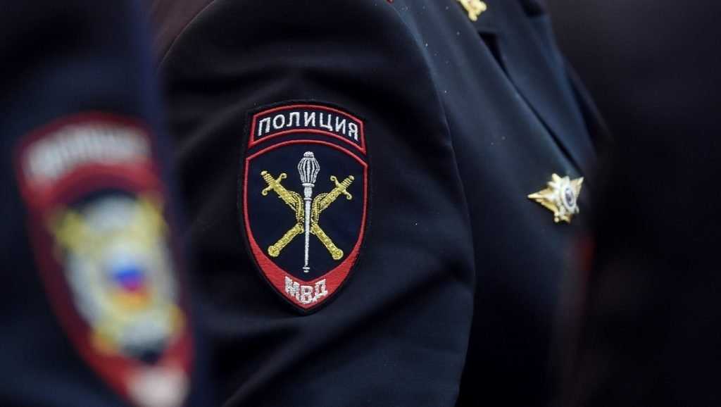 В Москве сотруднику полиции выстрелили в голову