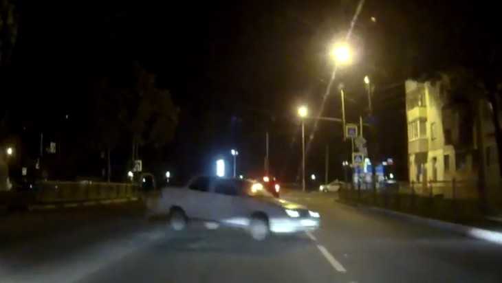 В Брянске сняли видео о шальном водителе