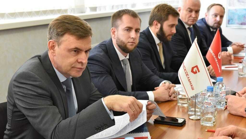 Российские сенаторы оценили работу предприятия «Брянсксельмаш»