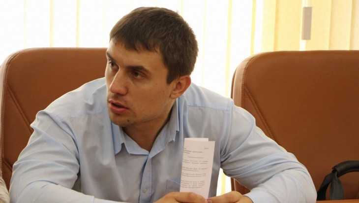 Живший на прожиточный минимум в 3,5 тысячи рублей депутат закончил эксперимент