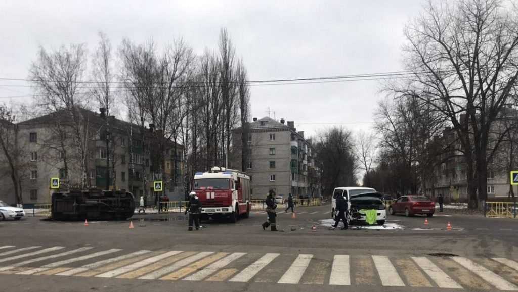 Полиция сообщила подробности аварии с участием маршрутки в Брянске