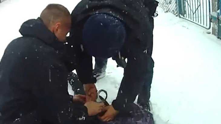 Дачный вор попался в руки брянской полиции с поличным