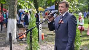Дмитрия Винокурова избрали на второй срок мэром Стародуба