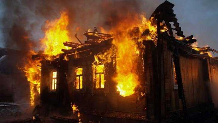 В Дятьковском районе в сгоревшем доме погиб мужчина