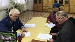 Жители Климова рассказали прокурору Брянской области о своих бедах