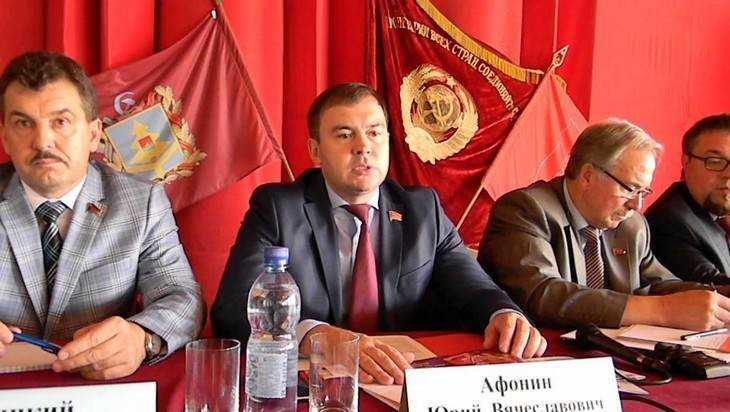 Лидер брянских коммунистов Степан Понасов сохранил пост главы обкома