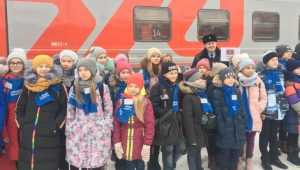 В Москву на Кремлёвскую ёлку отправились 30 брянских школьников