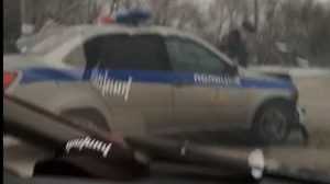 В Брянске автомобиль полиции попал в аварию