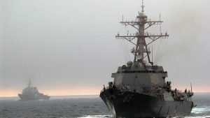 Эсминец США проплыл мимо базы Тихоокеанского флота России