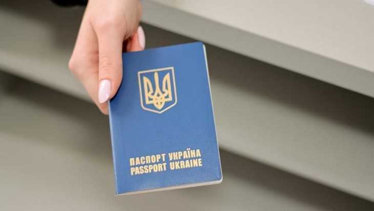 Брянские пограничники задержали украинку с чужим паспортом