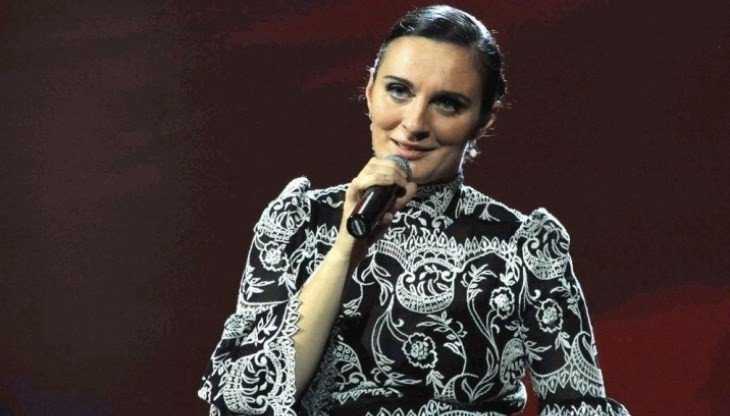 В Брянске журналистку возмутило хамство зрителей на концерте Елены Ваенги