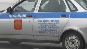 В Брянске 22-летний лихач протаранил два автомобиля на проспекте