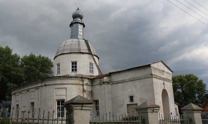 В Брасове Крестным ходом отпразднуют 240-летие церкви Василия Великого