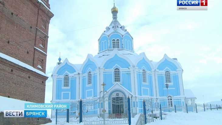 В Климовском районе решили восстановить колокольню уникального храма